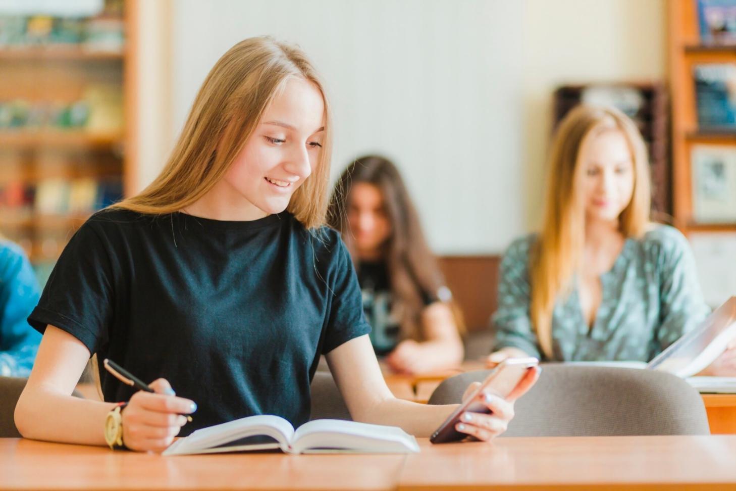 Professionelle Finanzberatung und Weiterbildung